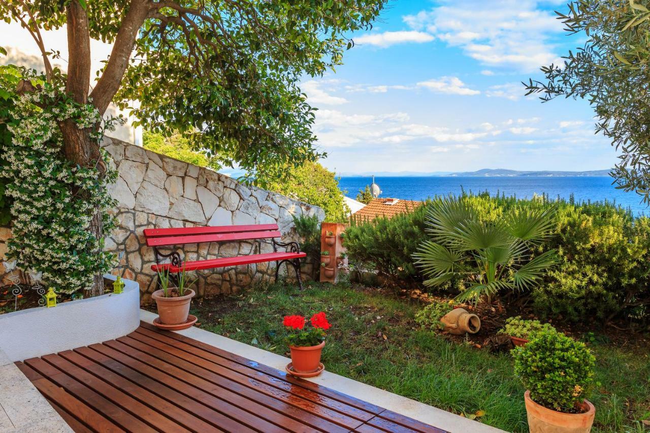 Holiday Home Lola, Sea On A Palm! Heated Pool Trogir Ngoại thất bức ảnh